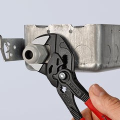 86 01 180 | Pliers Wrench - Dual Use Tool | Coated Handle | Black Atramentized - 180mm