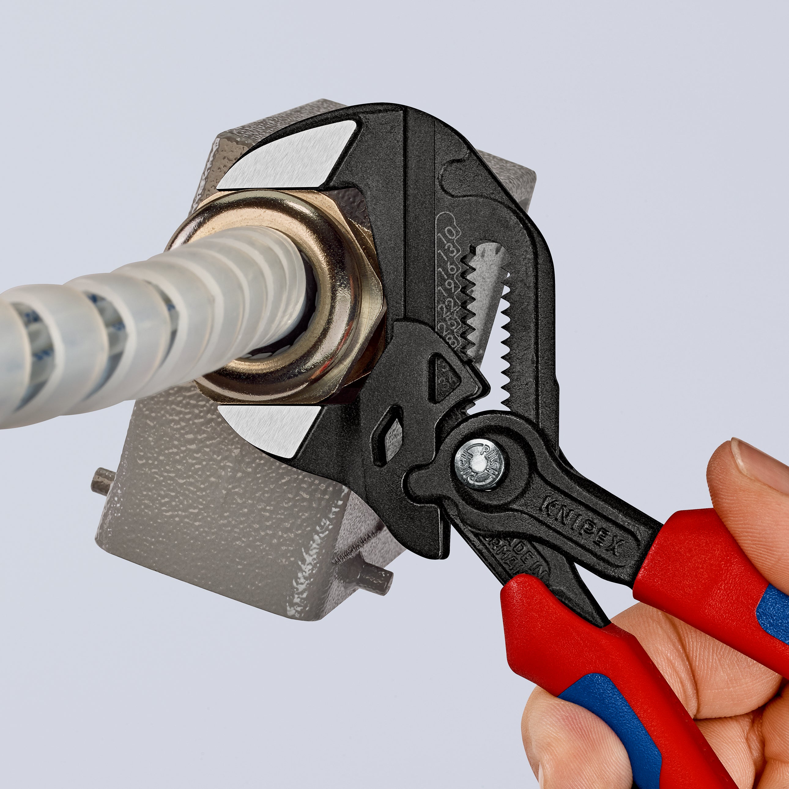 86 02 180 | Pliers Wrench - Dual Use Tool | Multi-Component Handle | Black Atramentized - 180mm