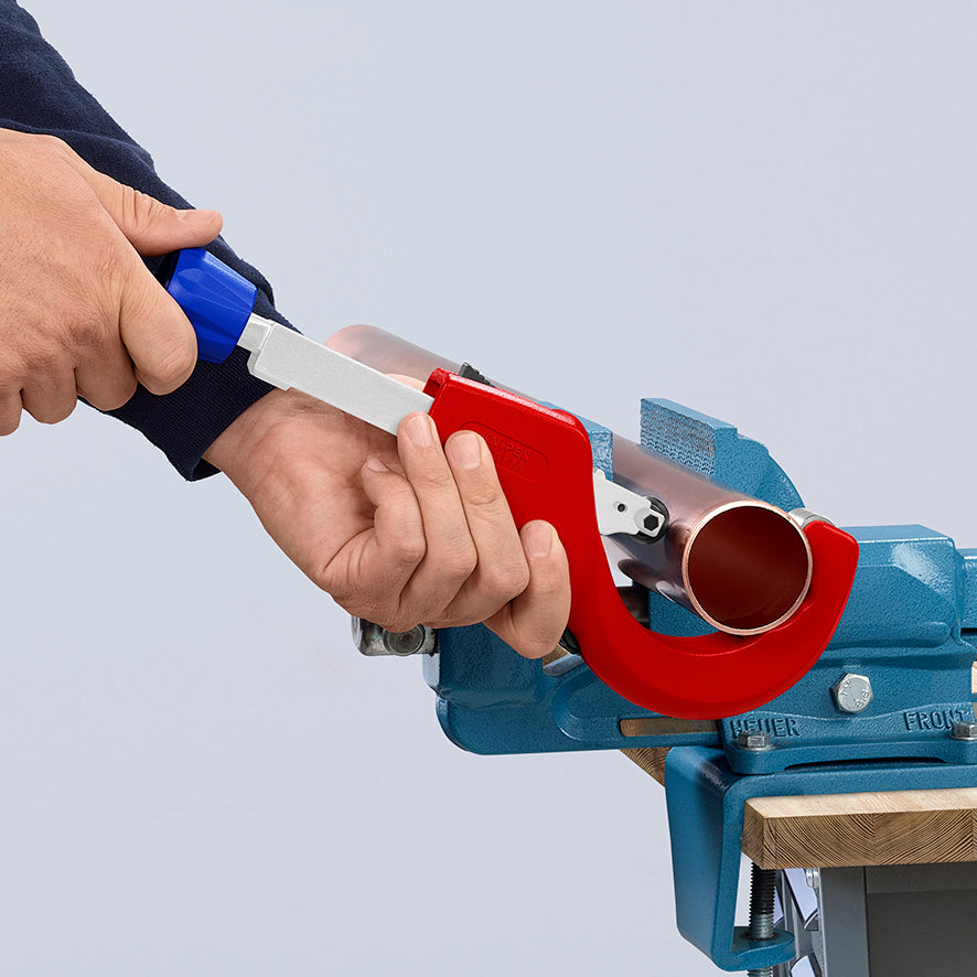 90 31 03 BK | TubiX® XL Pipe Cutter / Steel Conduit Cutter (6-76mm Capacity)