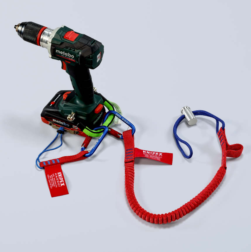 00 50 12 T BK | Tethering Lanyard Fixated Carabiner